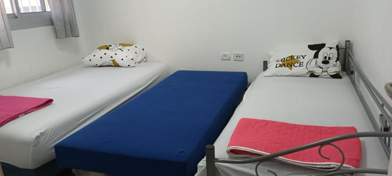 Beach Suite Israel- Private Jacuzzi Garden Suite & Gym, 3 Min Walk To Beach ביץ סוייט ישראל- ג'קוזי פרטי בגינה 3 דקות הליכה לים וחדר כושר Ashkelon Ngoại thất bức ảnh